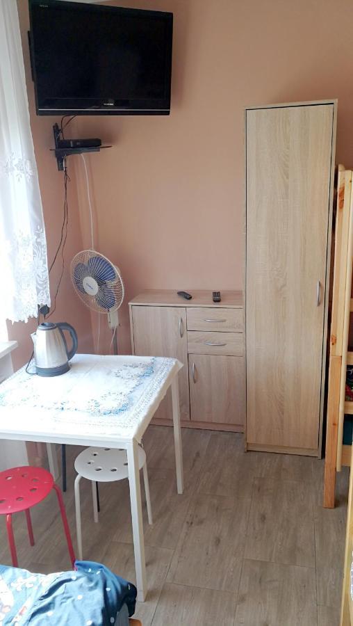 Tanie Noclegi Mieszkanka Zyrardow Exteriér fotografie